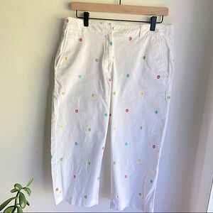 Briggs New York white floral capri pants - size 10p